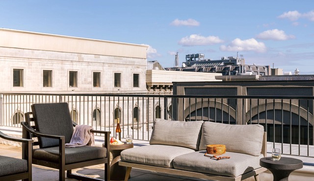 Sonder Penny Lane | Two-Bedroom Apartment w/Two Balconies