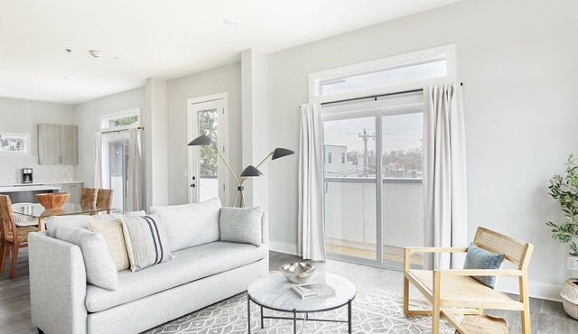 Sonder The Retreat | Three-Bedroom Apartment w/Rooftop
