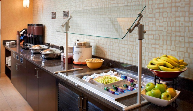 Sonesta ES Suites Chicago Waukegan Gurnee