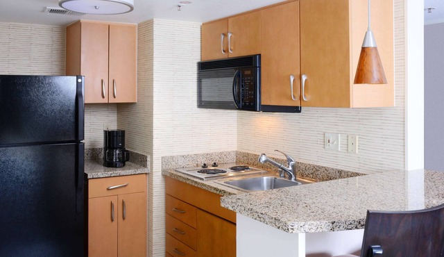 Sonesta ES Suites Dallas Medical Market Center