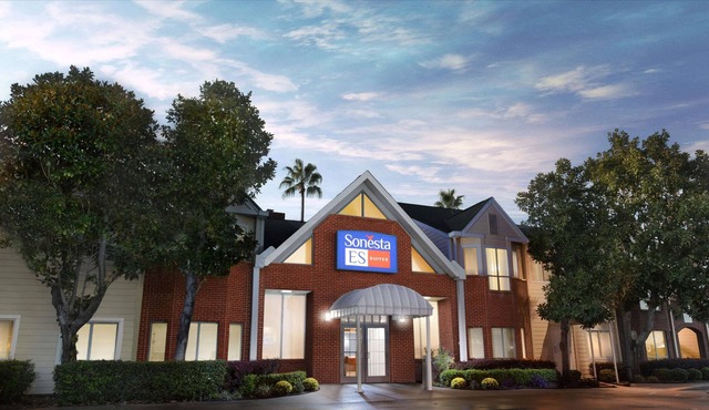 Sonesta ES Suites Houston - NASA Clear Lake