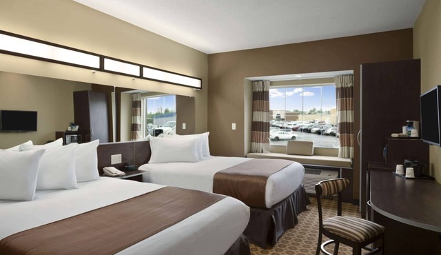 Sonesta Essential Fairmont