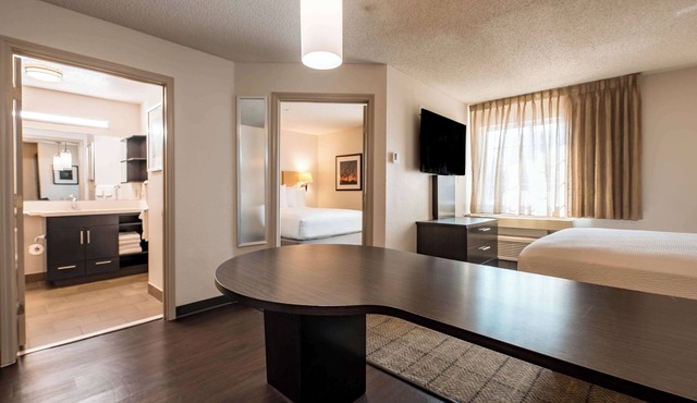 Sonesta Simply Suites Dallas Richardson