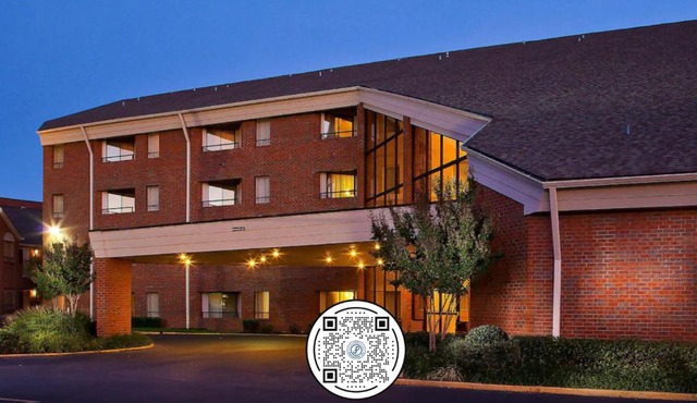 Sonesta Simply Suites Memphis East Poplar Pike