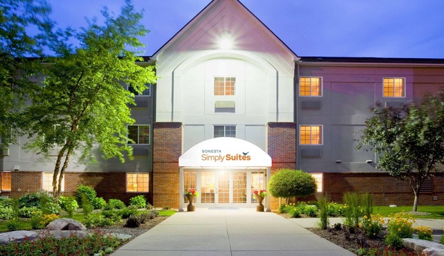 Sonesta Simply Suites Minneapolis Richfield