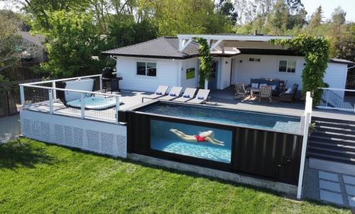 Sonoma Country Escape - Pool, Hot Tub, Bocce and Garden