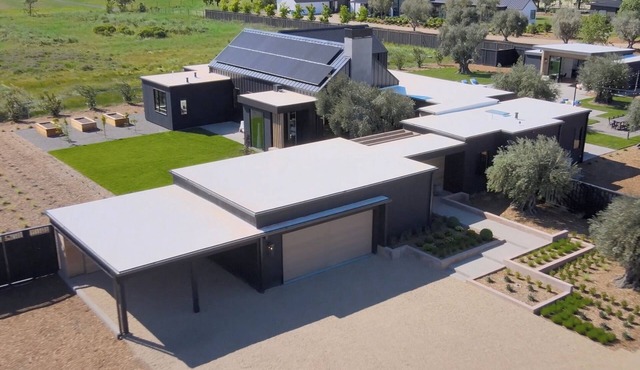 Sonoma Wine Country Retreat