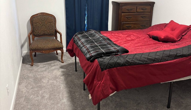 Soothing 1-bedroom country house with AC in Sedalia