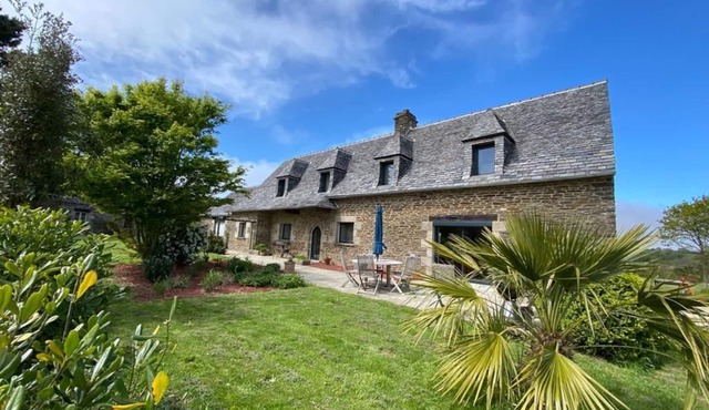 Sophie's longère, Finistère, Bay of Morlaix