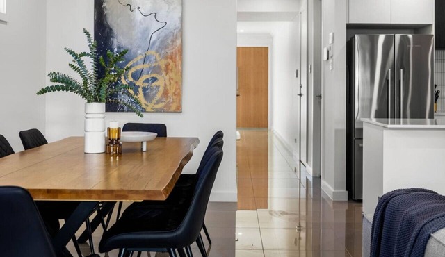 Sophisticated and Chic Living Experience - UPMARKET@Bowden