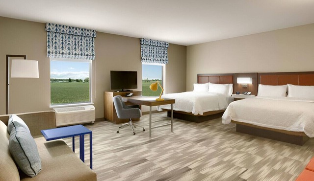 Sophisticated Room for Leisure Travel! Free WiFi