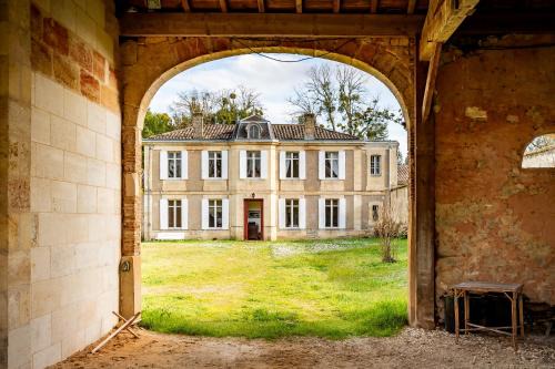 Sorbède - Charmante maison pour 10 personnes