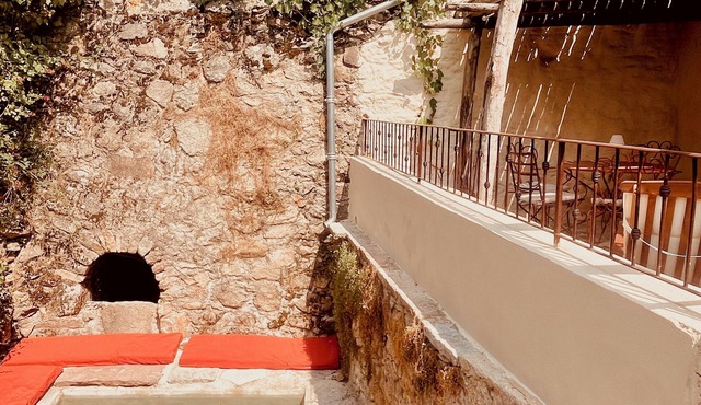 Sorgà : Sheepfold in the heart of the maquis swimming pool(3X3)