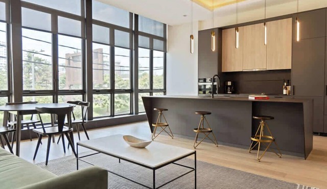 Sosuite | 1Bed Apt Acc. w Roof Deck, Gym, Laundry