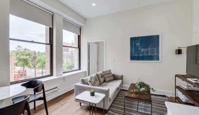 Sosuite | 1BR Apt w W/D, Gym, Lounge, Park View