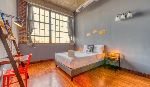Sosuite | 2BR Apt w W/D, Gym, On-Site Restaurant