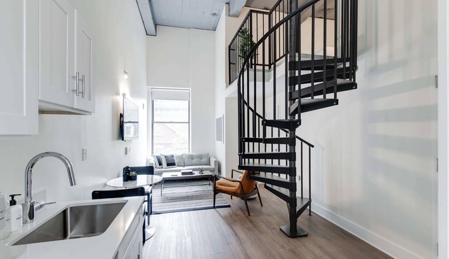 Sosuite | 2BR Loft w W/D, Gym, Lounge