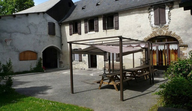 SOULE self-catering cottage 15 people