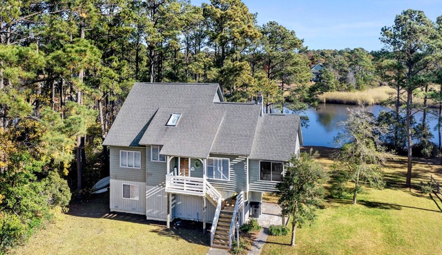 Sound Choice In Manteo: Lakefront | In-Law Suite