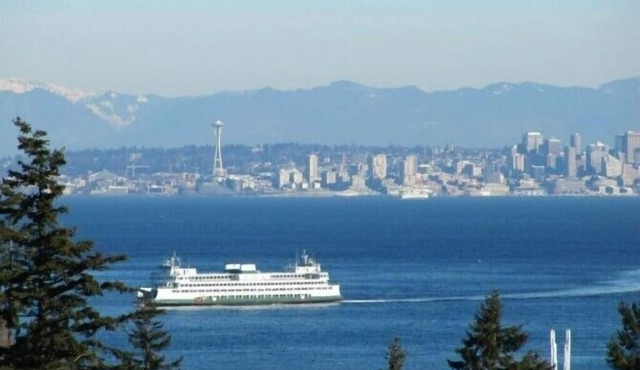 Sound View/Hot Tub/Pet Friendly