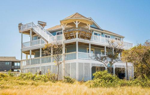 Sound Waves - Duck, Carolina Dunes, 150 Yds to Beach, Ocean View, Pool, Hot Tub, Flex Stays