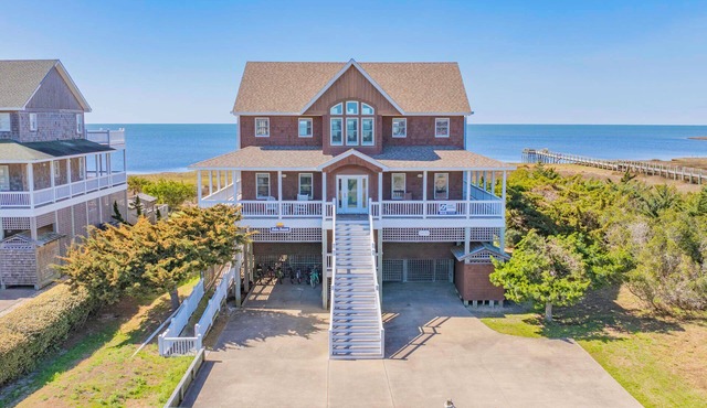 Soundfront Home w/Private Pool, 2 Hot Tubs, Elevator, Community Boat Ramp, More