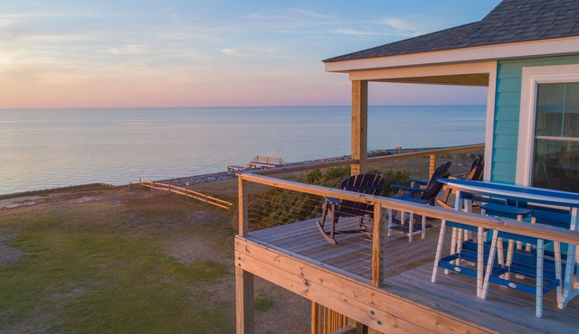 Soundfront with Hot Tub, Elevator, Game Room, Windsports Access, Private Dock