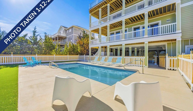 Soundside, Dog Friendly Home in Avon with Pool, Hot Tub Game Room, Theater
