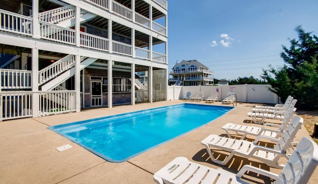 Soundside Home w/Pool, Hot Tub, Elevator, Game Room, Tiki Bar, and Much More!