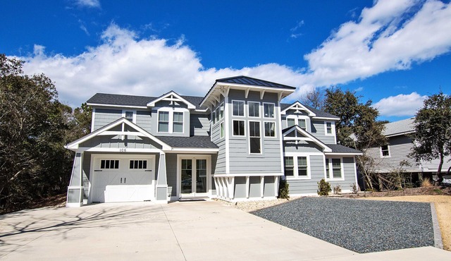 Soundside, Private Pool, Den, Yard, Screened Porch, SH106, Turners Tide