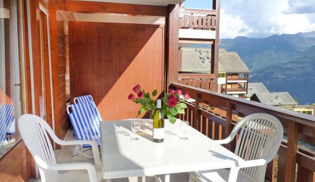 Sources 4109 by Interhome