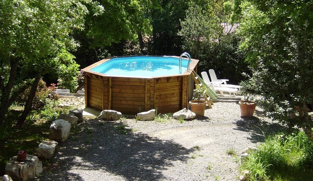 South Apartment Pool + 07 Labeaume Near Vallon Pont D'arc
