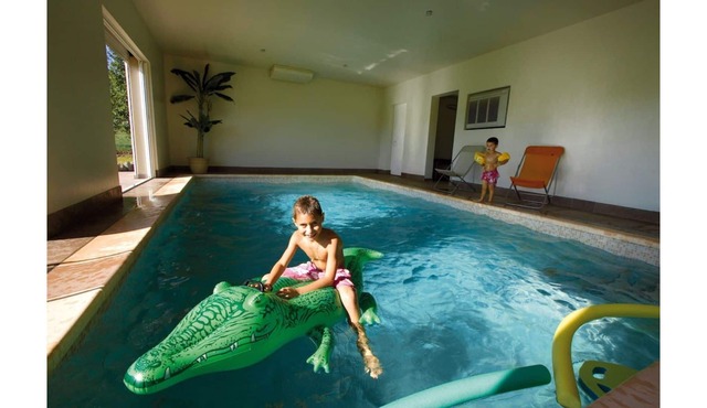 SOUTH ARDECHE Superb air-conditioned villa - Private indoor pool heated to 29°