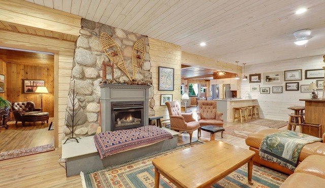 South Arm of Lake Charlevoix | Fire-pit | Private Dock | dog friendly