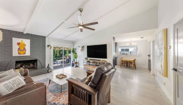 South ATX Home Sauna, Parking, Cowboy Pool
