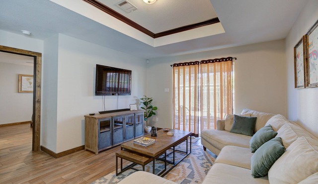 South Austin Getaway | Great location | Backyard