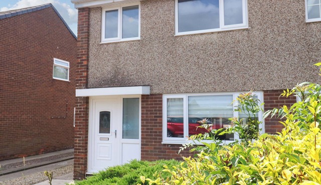 SOUTH BEACH COASTAL COTTAGE&NBSP;, pet friendly in Blyth