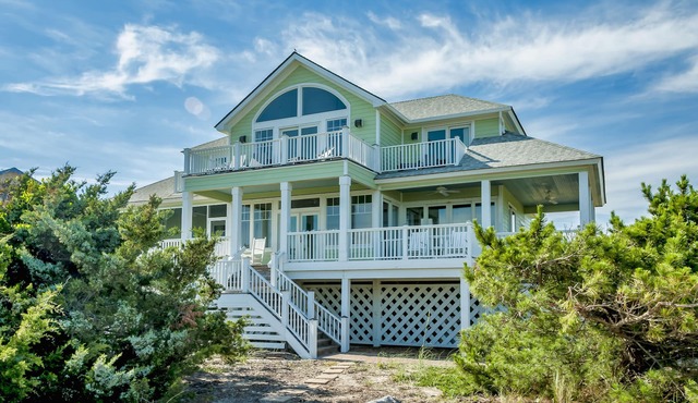 South Beach, Oceanfront, Beautiful Views, Great location! Both Clubs Available