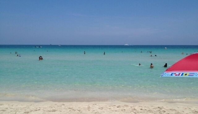 South Beach Studio Condo on the beach, 335 Ocean Drive, Art Deco area- Florida.