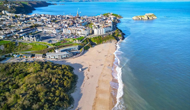 South Beach View- 2 Bedroom - Tenby