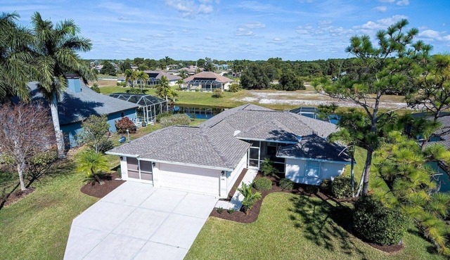 South Bound | Waterfront | 3 Bed, 2 Bath