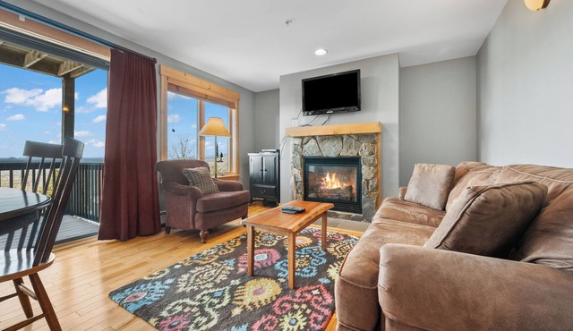 South Branch Condo 19-2 - Cute and Cozy South Branch Condo