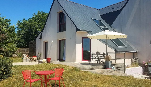 South Brittany Tregunc House near SEA