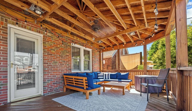 South City 5 Bed Pool Open April 1st