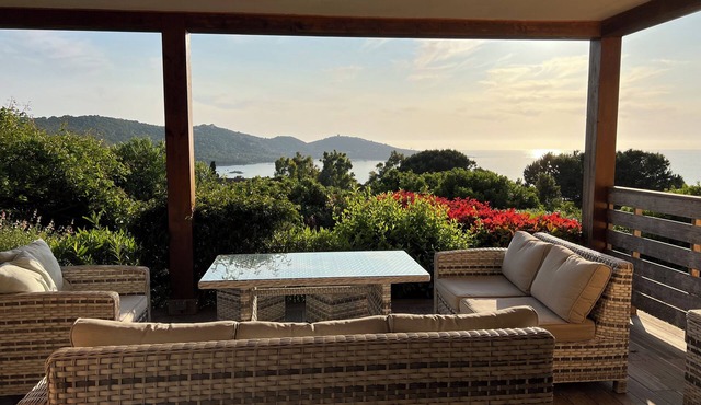 south corsica, detached house 5 minutes walk from the beach portigliolo