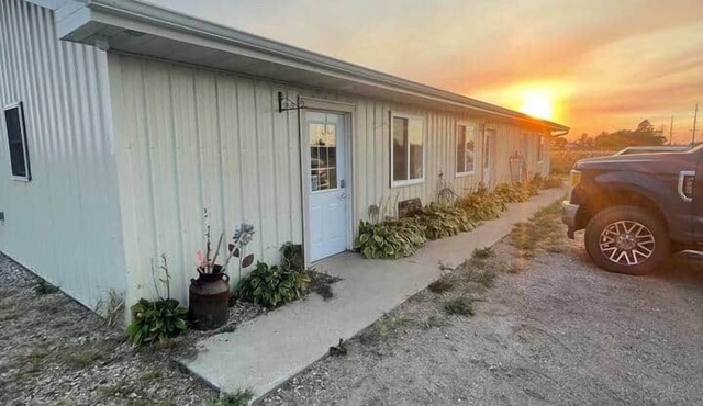 South Dakota Outdoorsman lodge