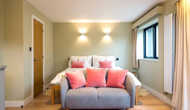 South Downs Studio - bijou hikers hideaway