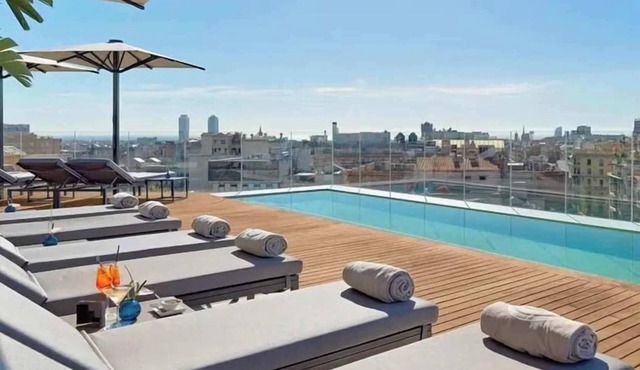 South End Luxe Family Getaway