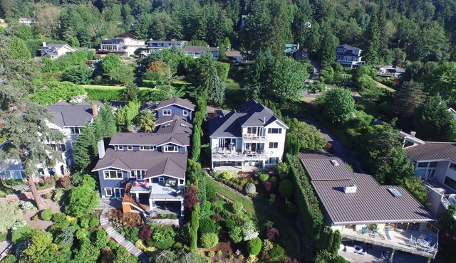 South End Mercer Island Waterfront Villa