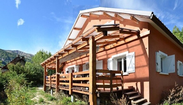 South facing chalet in the Mercantour park